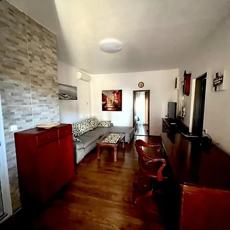Apartment Summer Wine